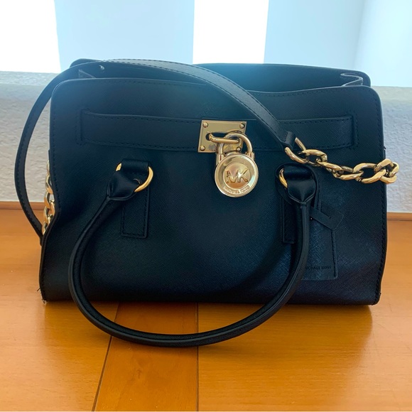 Michael Kors Purse - Picture 1 of 8